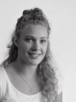 María Björnsdóttir : Sjúkraþjálfari Mjódd